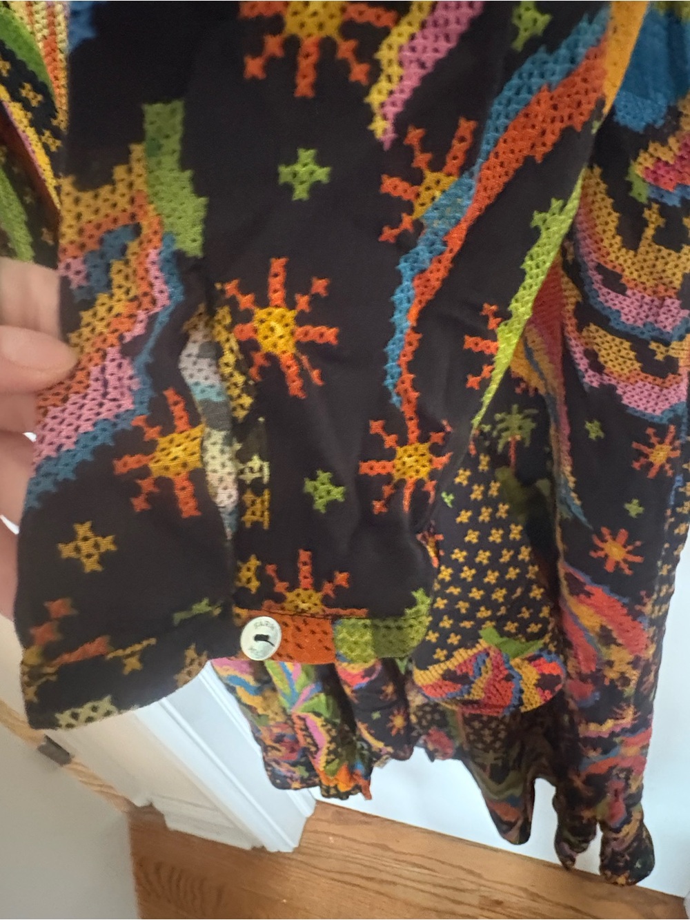 FARM Rio Black Macaw Island Abstract Midi Dress size Large NWT - Picture 6 of 12